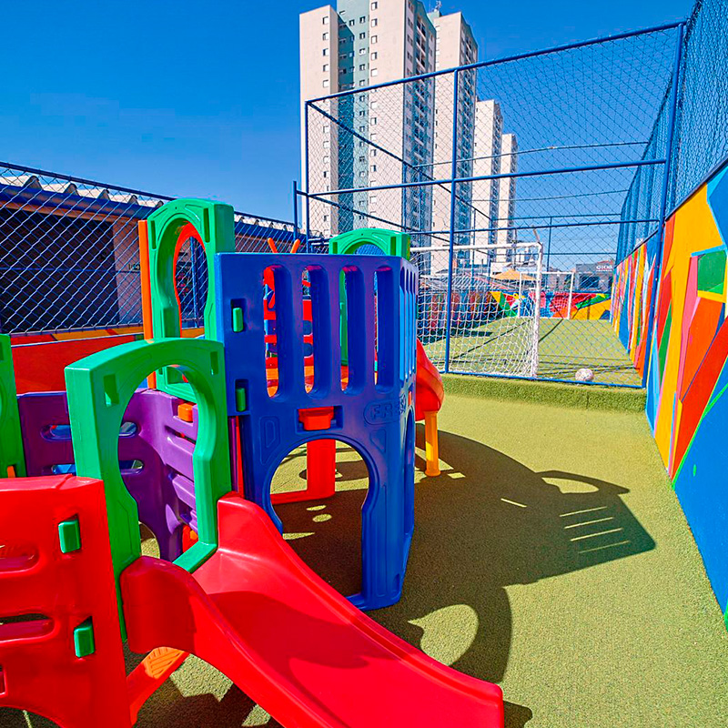 escola-particular-na-zona-norte-de-sao-paulo-colegio-nova-epoca-objetivo-playground-infantil-01-1